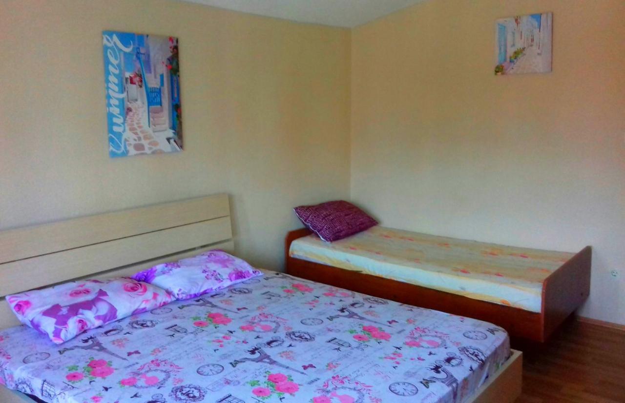 Marko Apartments Струга Екстер'єр фото
